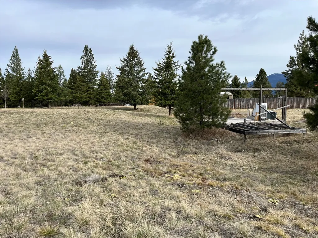 198 Acres Lane Eureka MT 59917