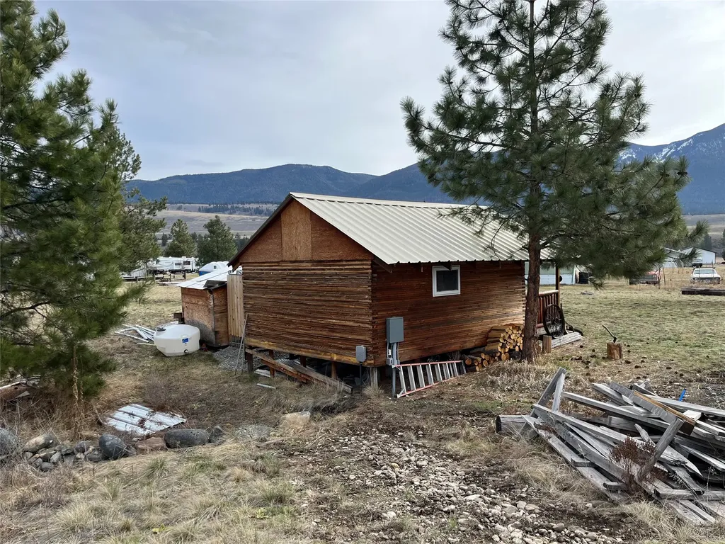198 Acres Lane Eureka MT 59917