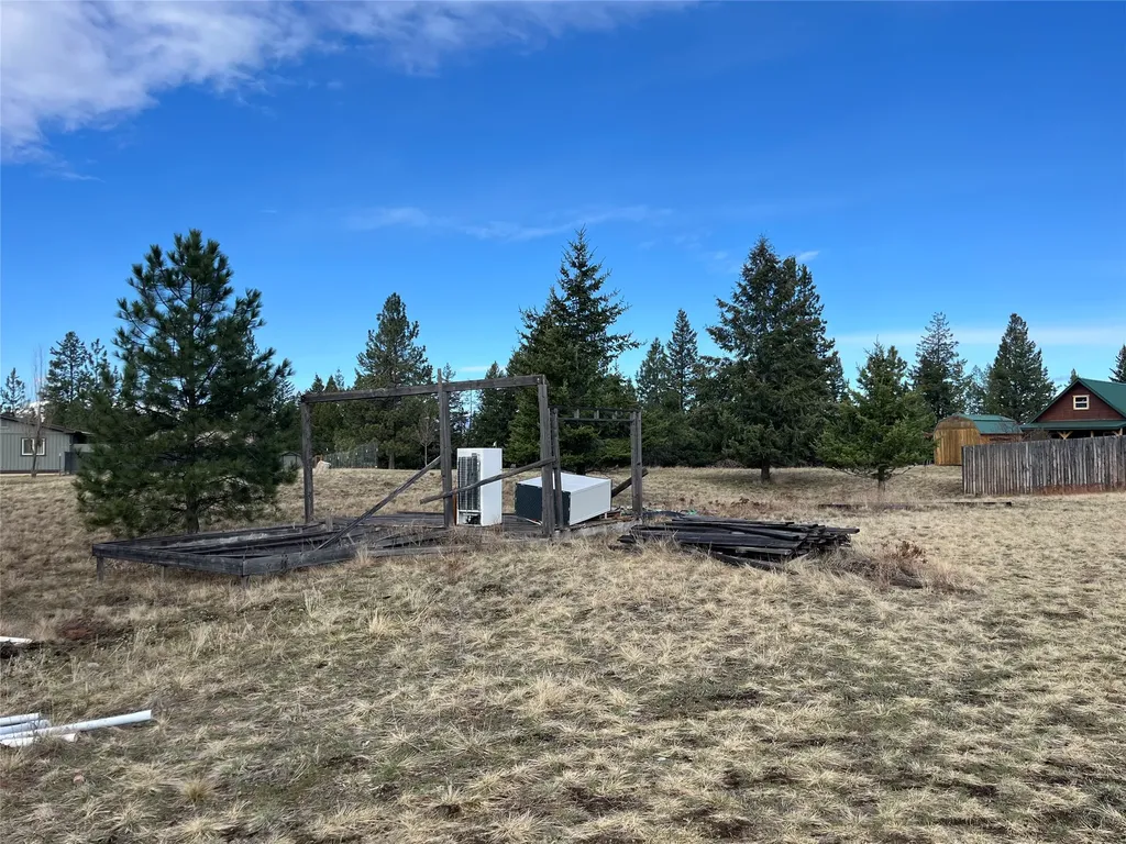 198 Acres Lane Eureka MT 59917