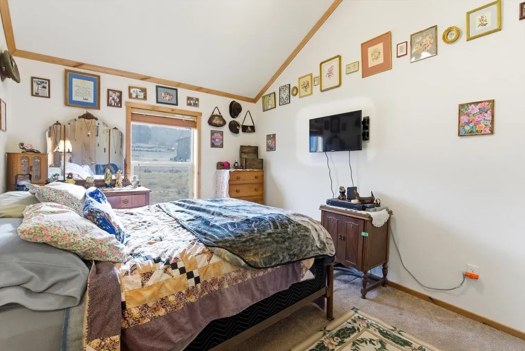 18 Luciano Drive Eureka MT 59917