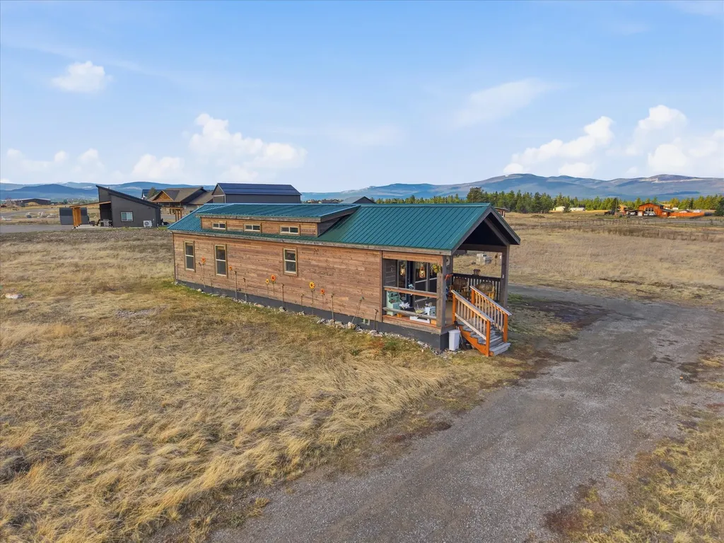 18 Luciano Drive Eureka MT 59917