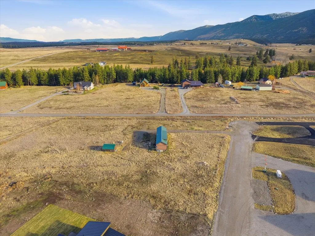 18 Luciano Drive Eureka MT 59917