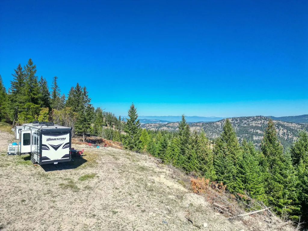 232 Wild Bill Trail Kila MT 59920