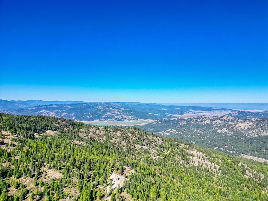 232 Wild Bill Trail Kila MT 59920