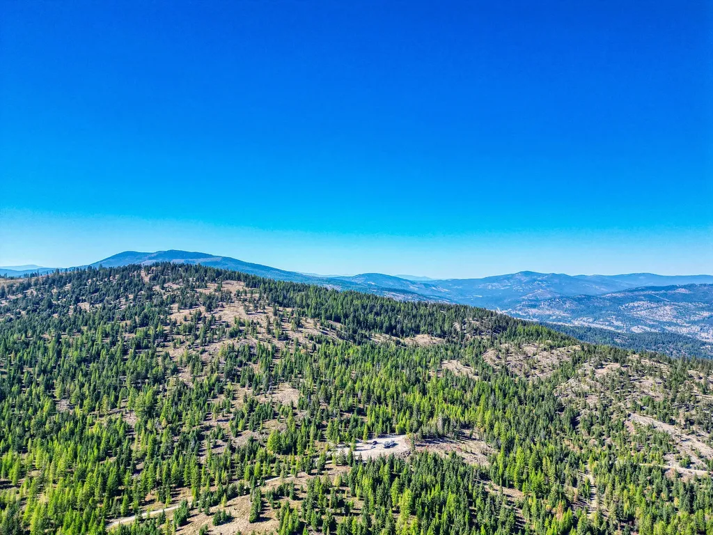 232 Wild Bill Trail Kila MT 59920