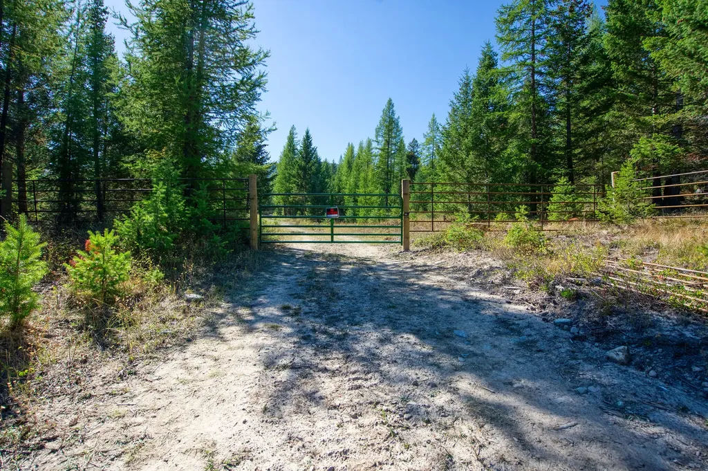 232 Wild Bill Trail Kila MT 59920