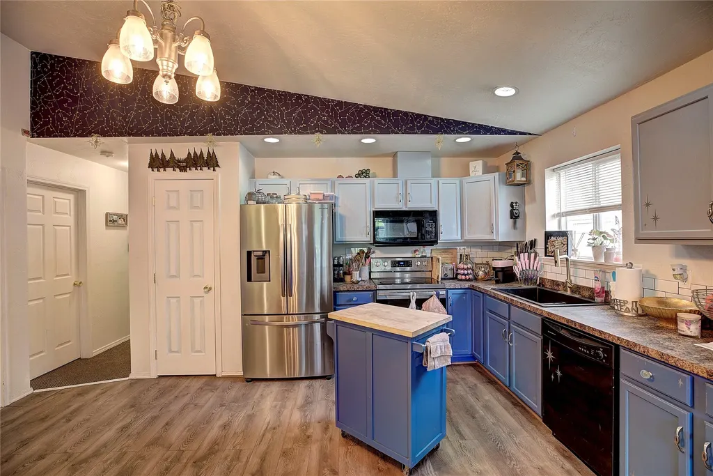 90 Empire Loop Kalispell MT 59901