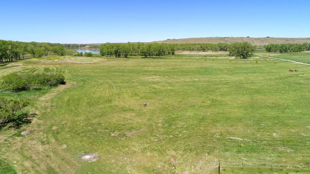84 Tumbleweed Lane Great Falls MT 59404