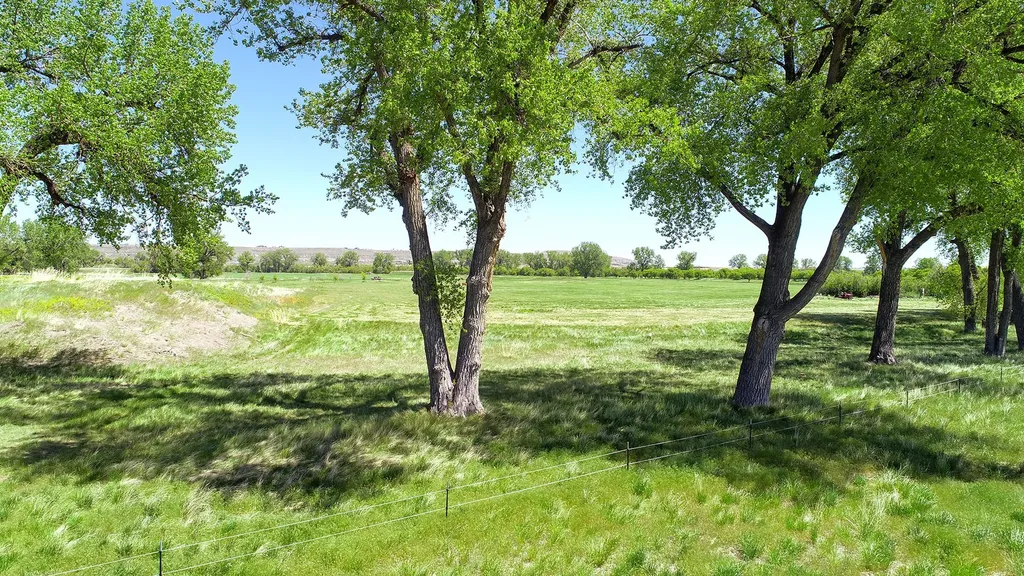84 Tumbleweed Lane Great Falls MT 59404