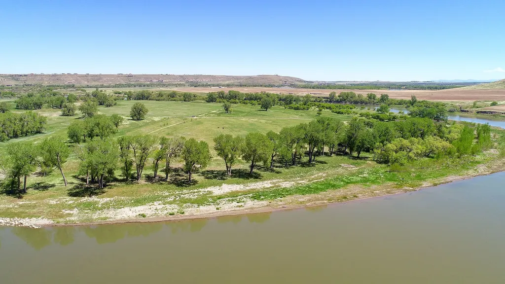 84 Tumbleweed Lane Great Falls MT 59404