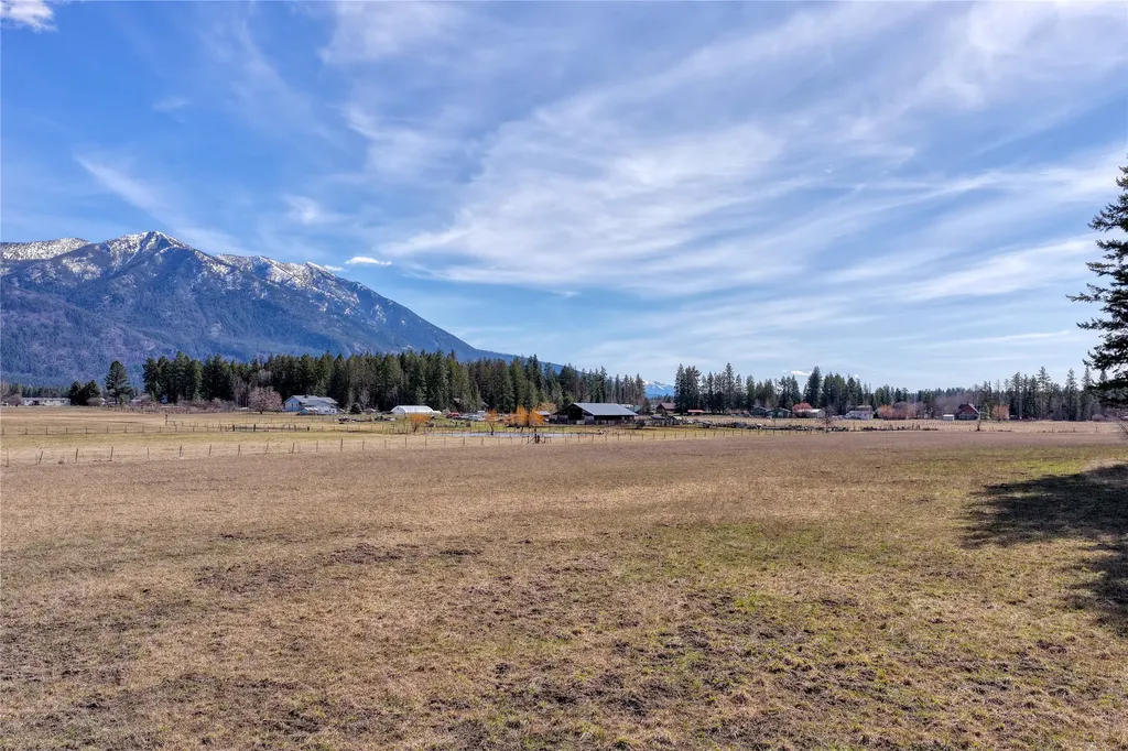 250 Patriots Lane Columbia Falls MT 59912