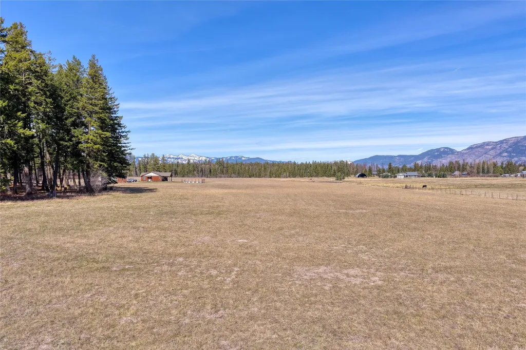 250 Patriots Lane Columbia Falls MT 59912