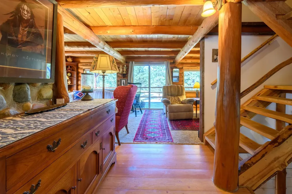 5899 Black Lake Road Rexford MT 59930