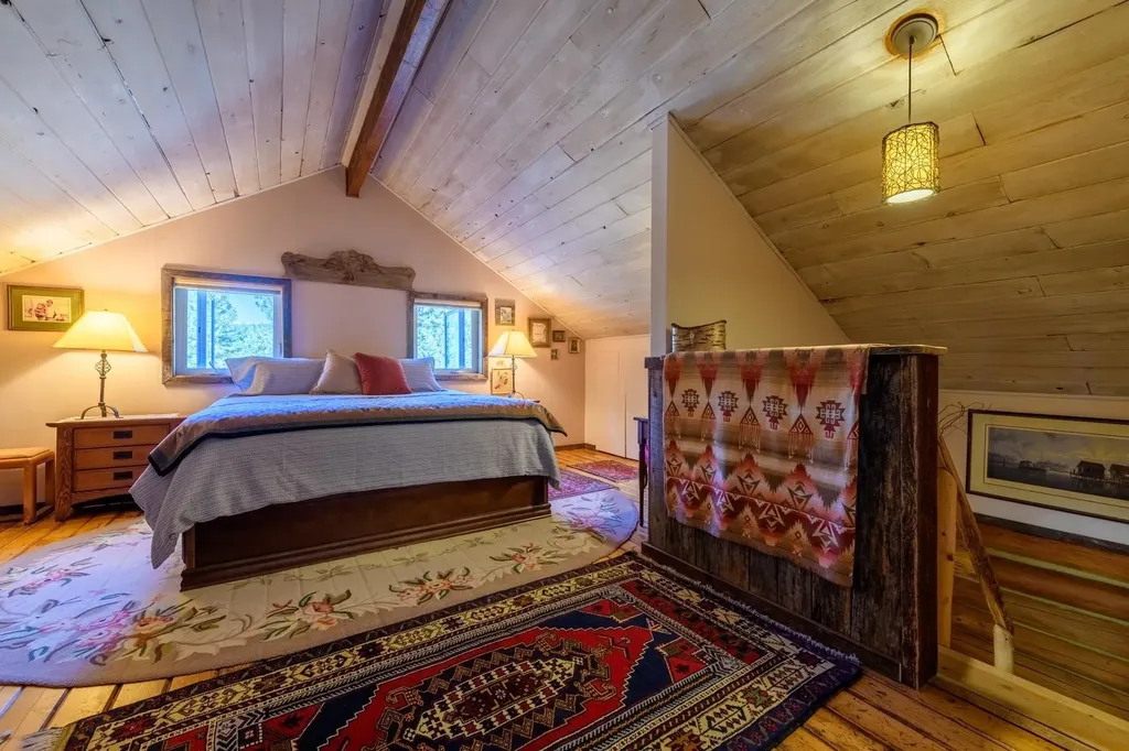 5899 Black Lake Road Rexford MT 59930