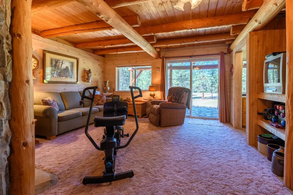 5899 Black Lake Road Rexford MT 59930