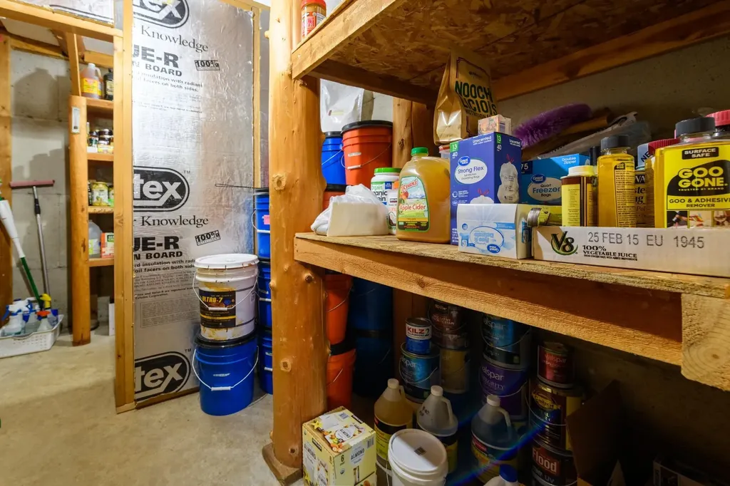 5899 Black Lake Road Rexford MT 59930
