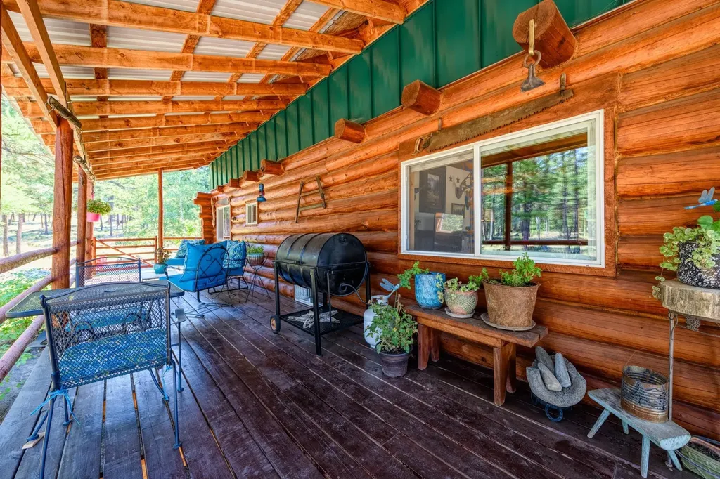 5899 Black Lake Road Rexford MT 59930