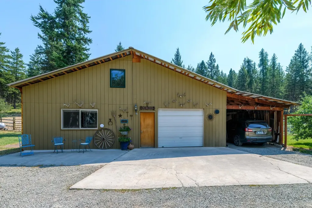 5899 Black Lake Road Rexford MT 59930