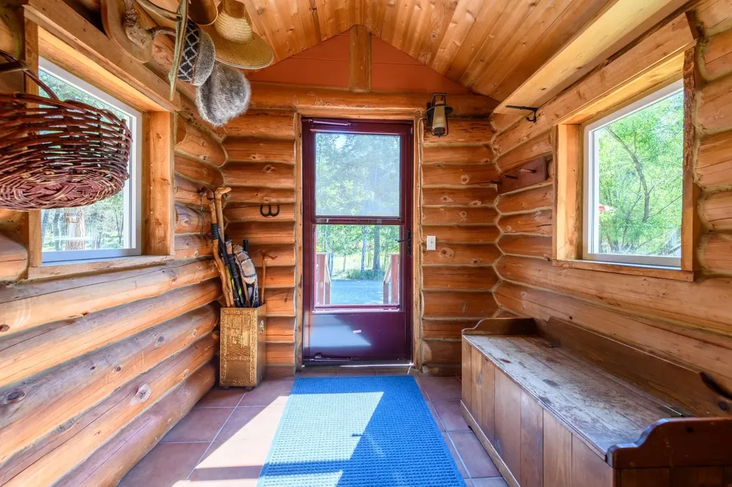 5899 Black Lake Road Rexford MT 59930