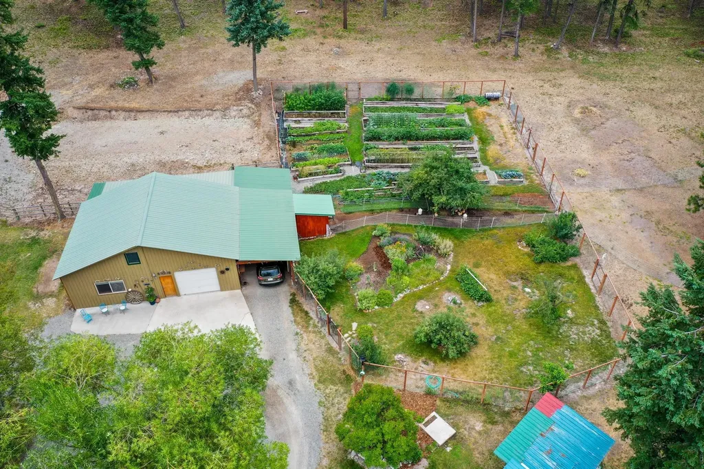 5899 Black Lake Road Rexford MT 59930