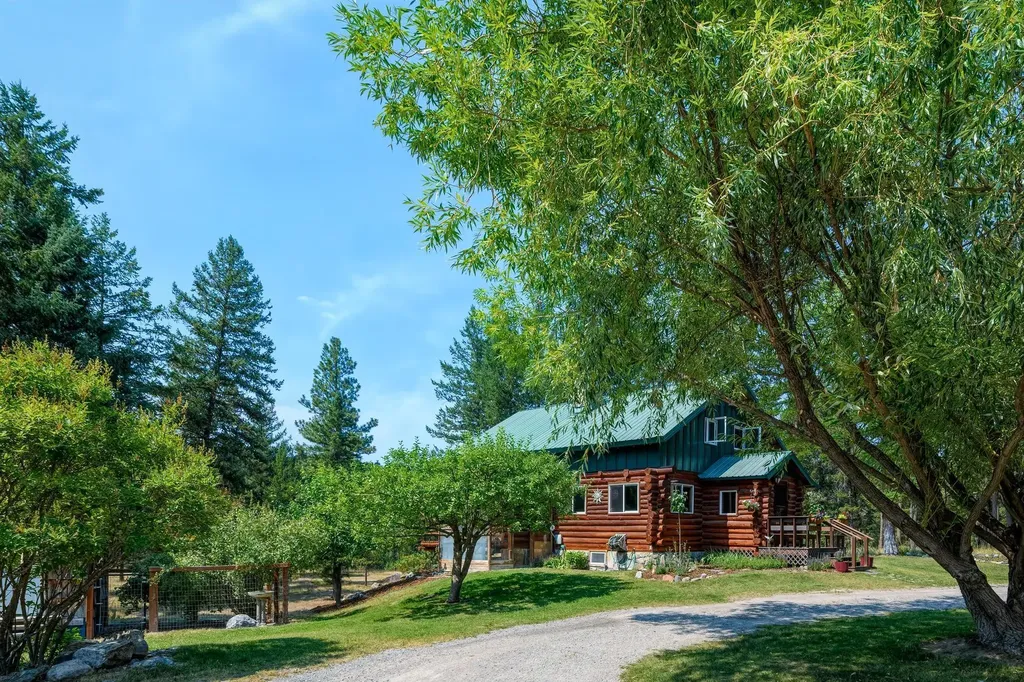 5899 Black Lake Road Rexford MT 59930