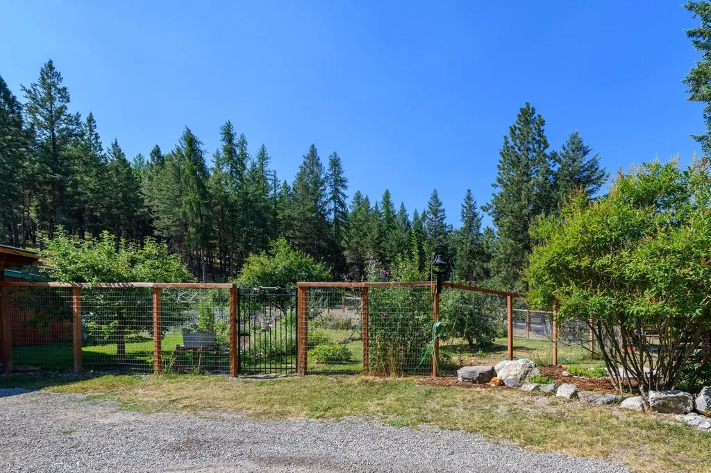 5899 Black Lake Road Rexford MT 59930
