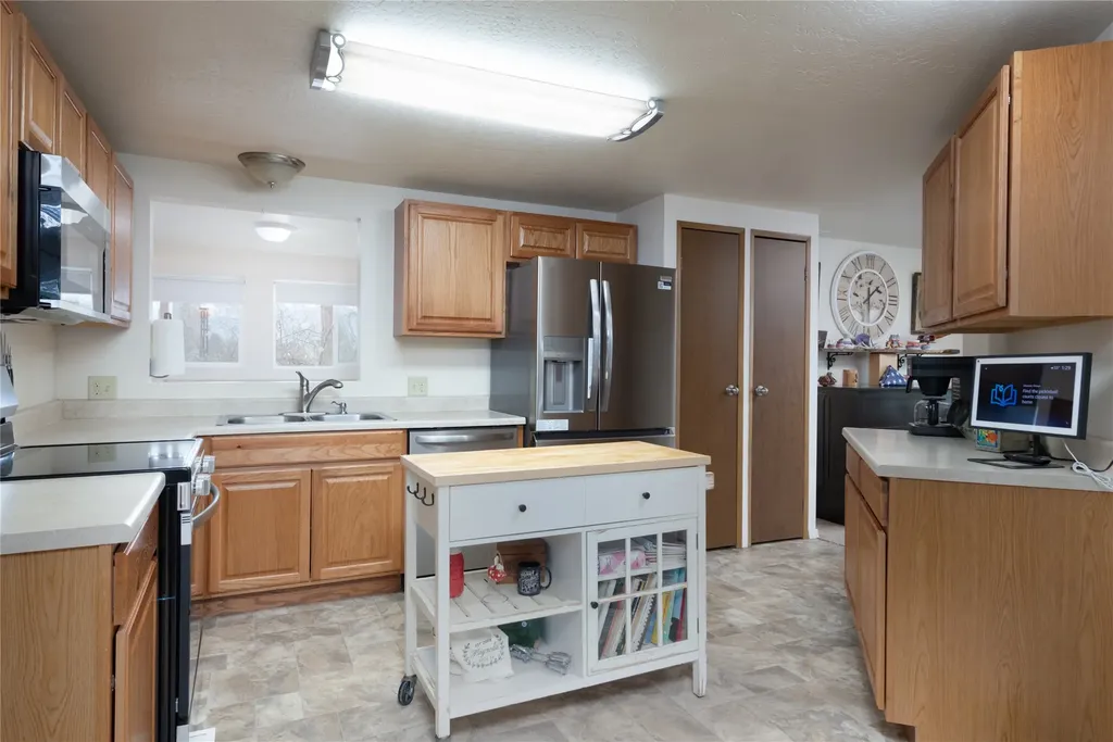117 Martin Drive Corvallis MT 59828