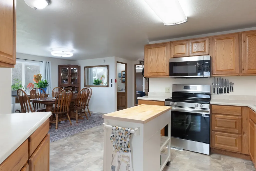 117 Martin Drive Corvallis MT 59828