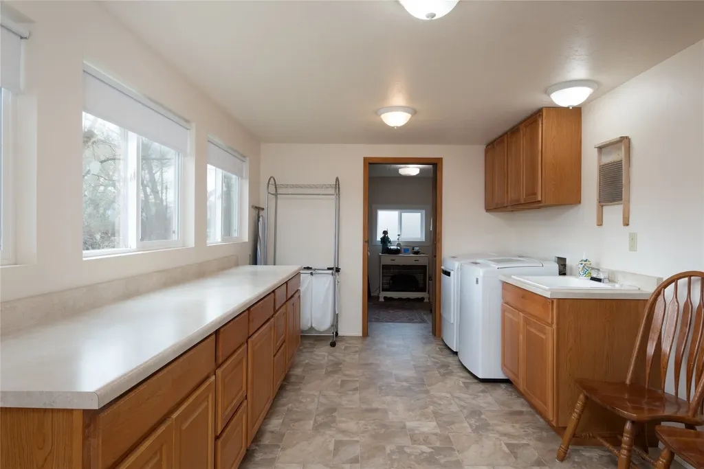 117 Martin Drive Corvallis MT 59828