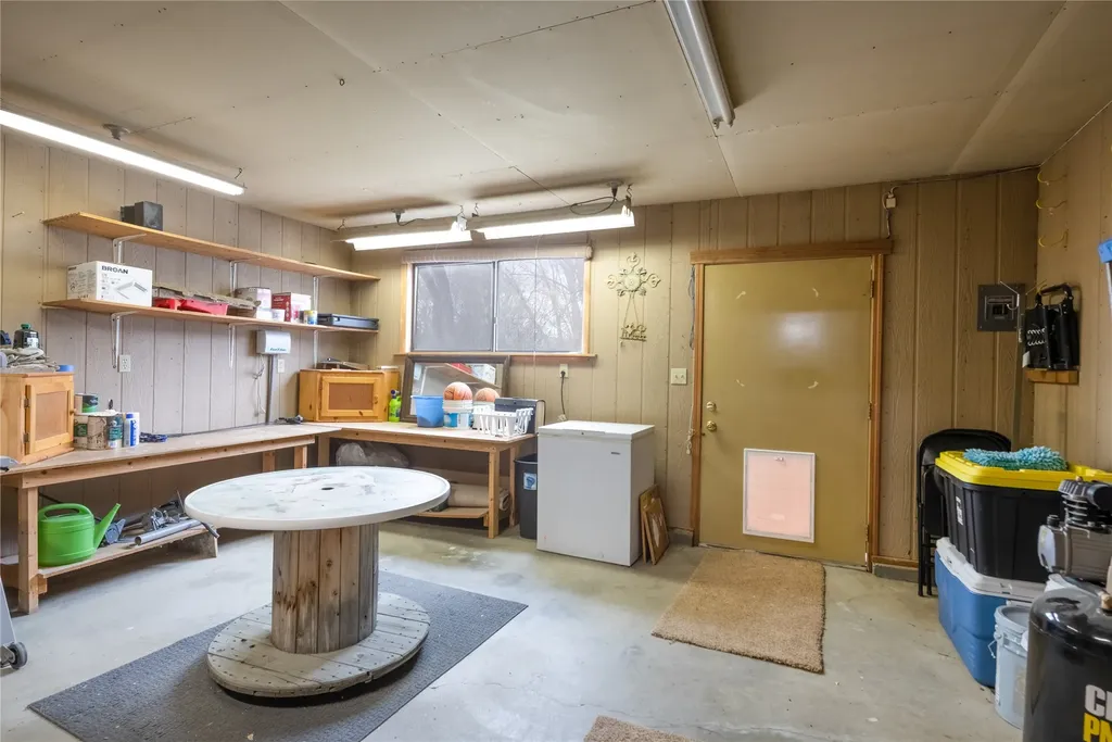 117 Martin Drive Corvallis MT 59828