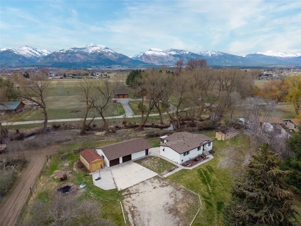 117 Martin Drive Corvallis MT 59828
