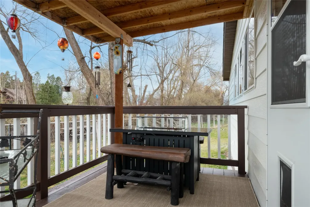 117 Martin Drive Corvallis MT 59828