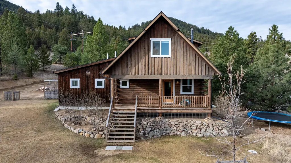 25 Coyote Road Clancy MT 59634
