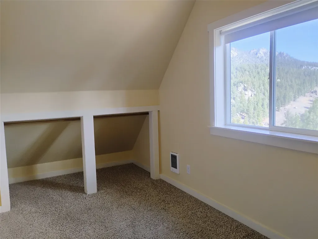 25 Coyote Road Clancy MT 59634