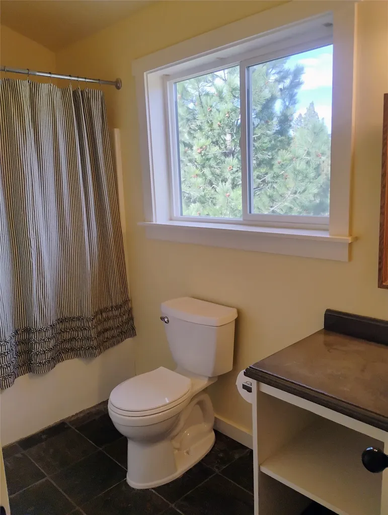 25 Coyote Road Clancy MT 59634