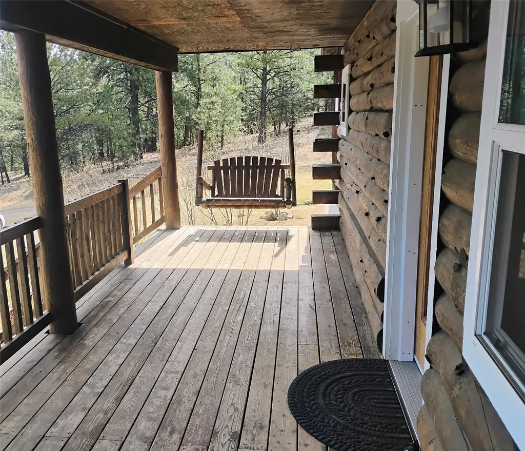 25 Coyote Road Clancy MT 59634
