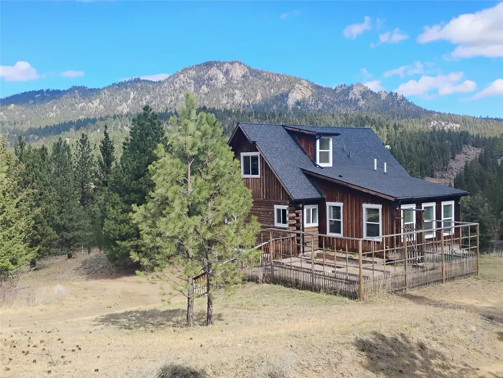 25 Coyote Road Clancy MT 59634