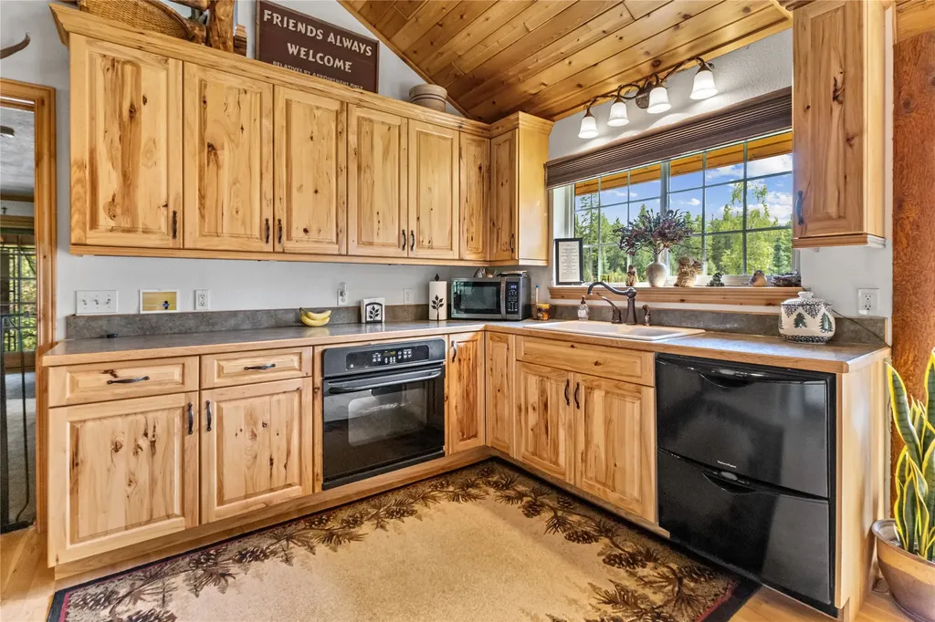 9705 Us Highway 93 N Olney MT 59927