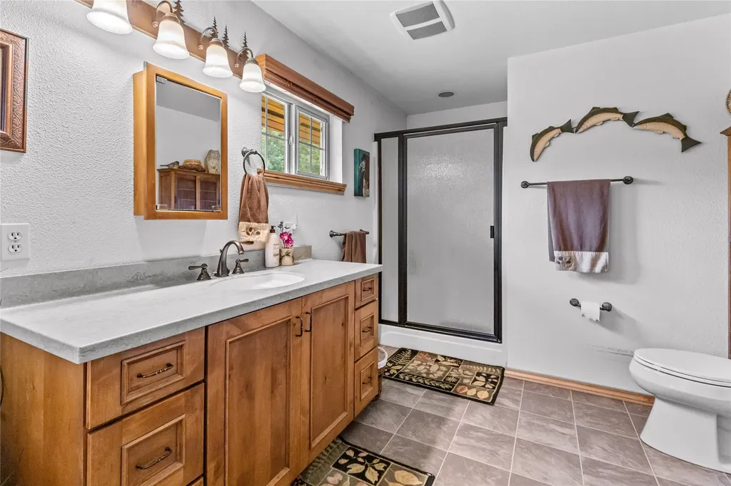 9705 Us Highway 93 N Olney MT 59927