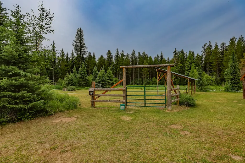 9705 Us Highway 93 N Olney MT 59927