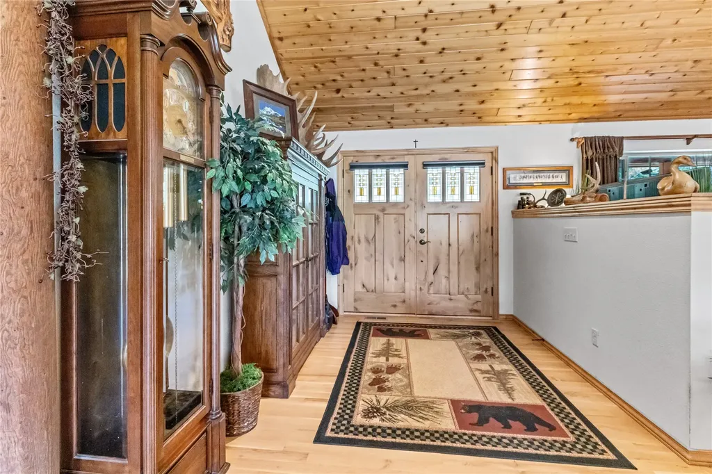 9705 Us Highway 93 N Olney MT 59927