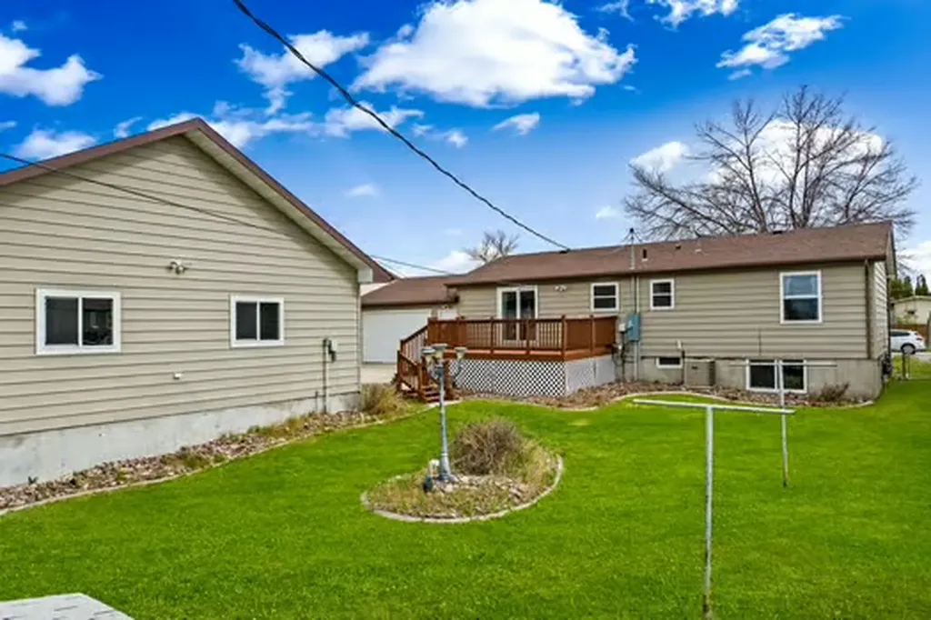813 36th Avenue NE Great Falls MT 59404