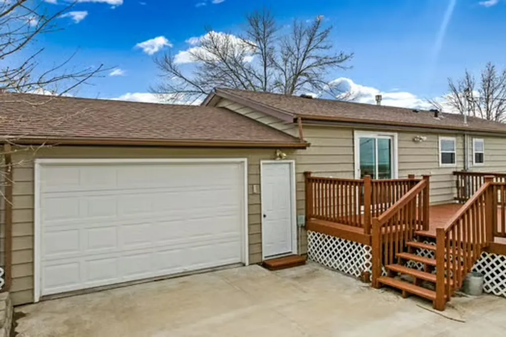 813 36th Avenue NE Great Falls MT 59404