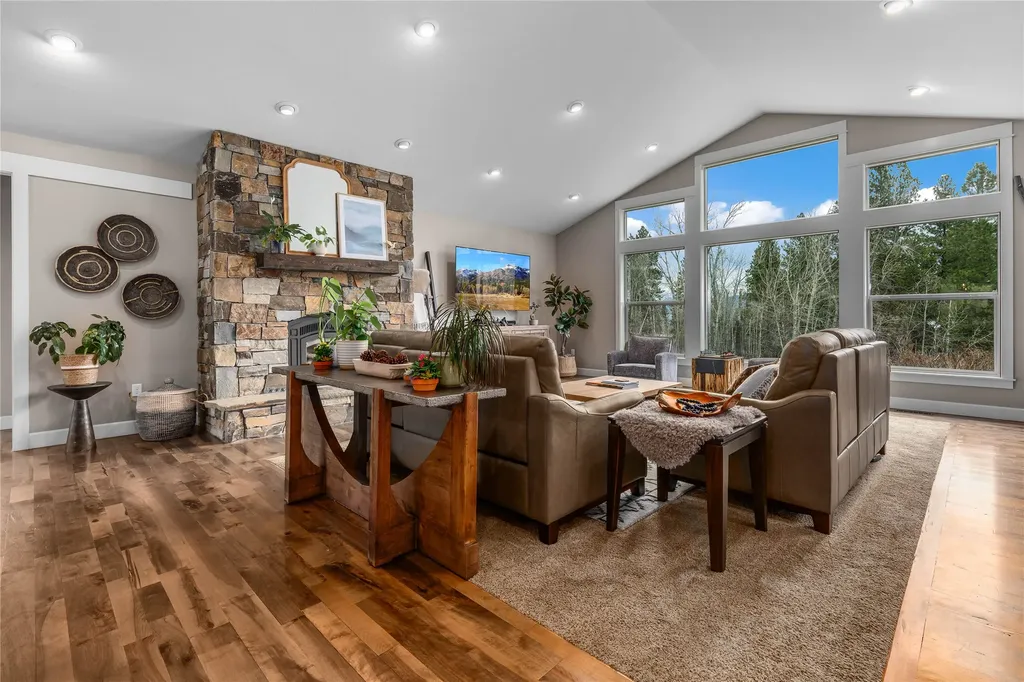 693 Cottonwood Road Hamilton MT 59840