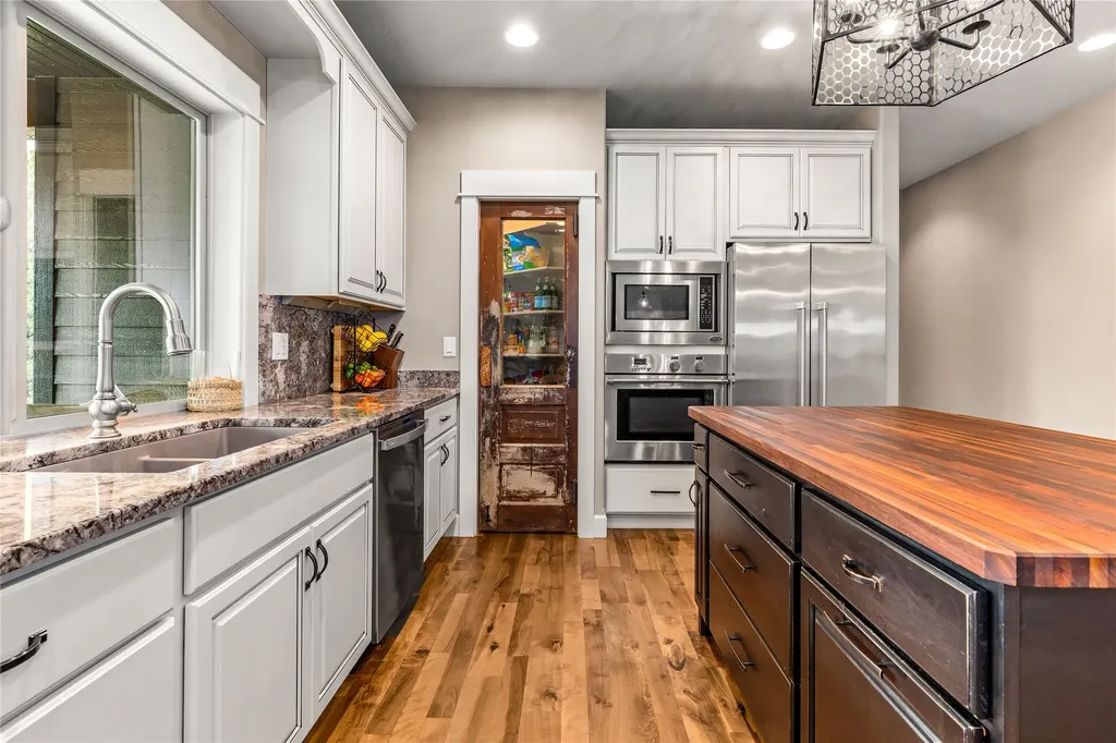 693 Cottonwood Road Hamilton MT 59840