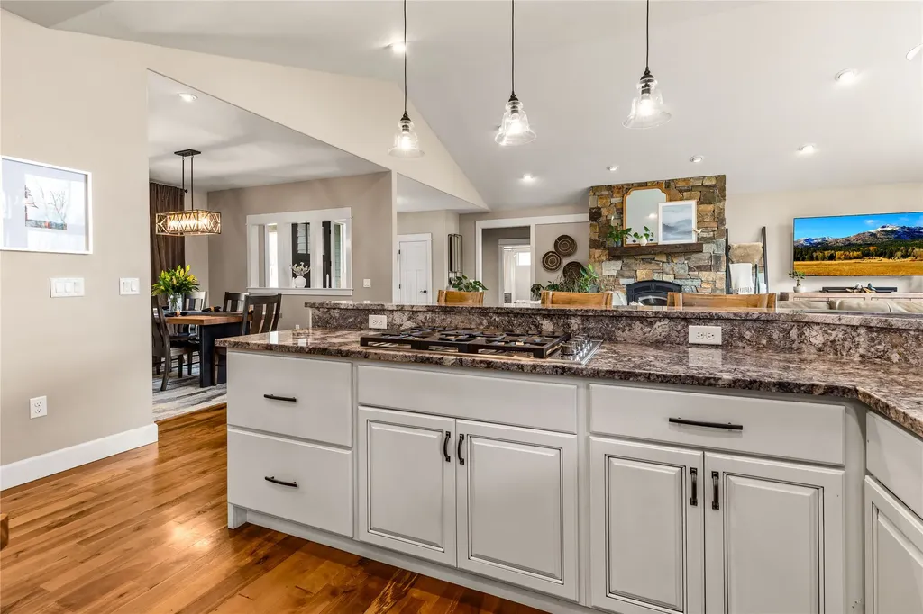 693 Cottonwood Road Hamilton MT 59840