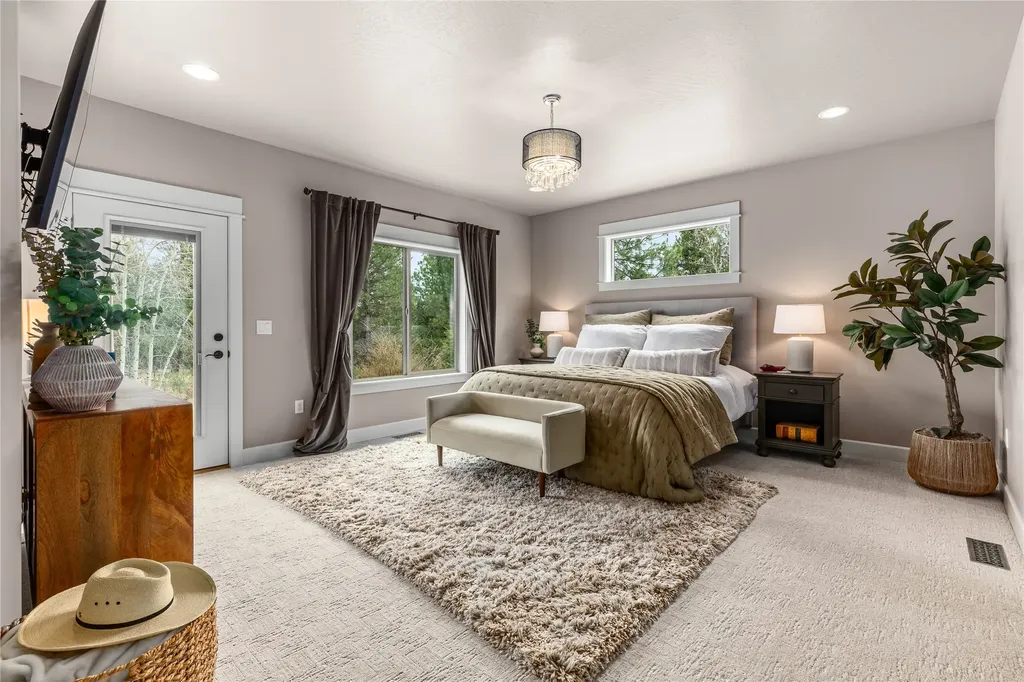 693 Cottonwood Road Hamilton MT 59840