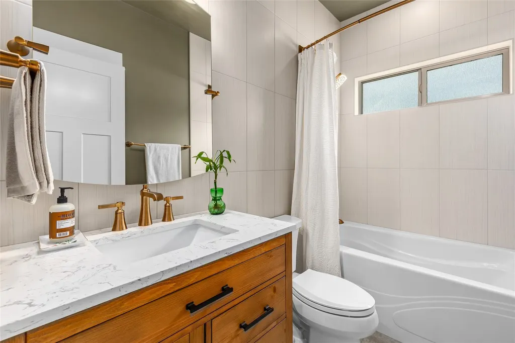693 Cottonwood Road Hamilton MT 59840