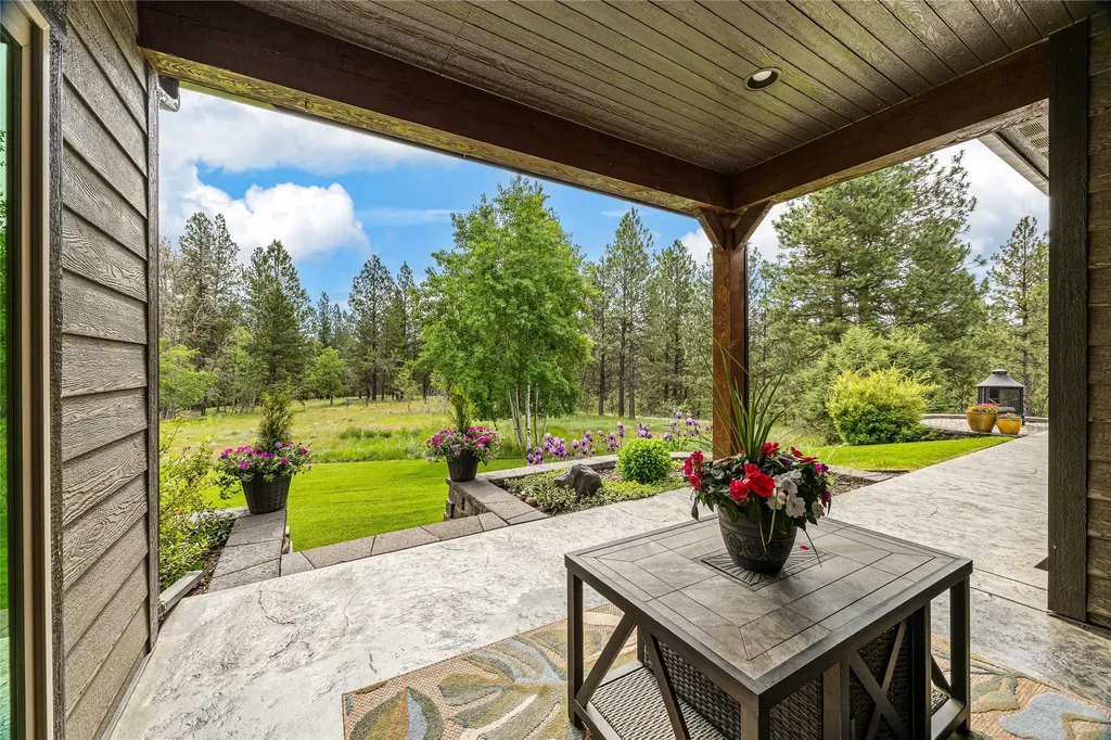 693 Cottonwood Road Hamilton MT 59840