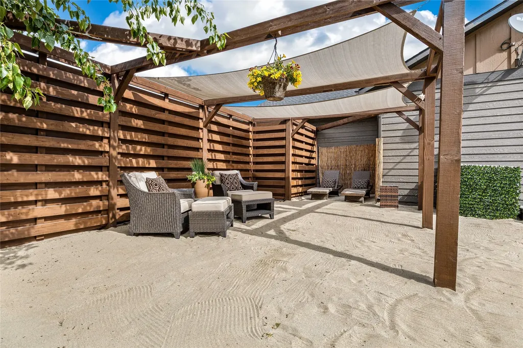 693 Cottonwood Road Hamilton MT 59840